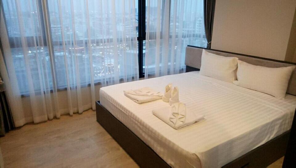 The Base Central Pattaya Seaview Exterior foto