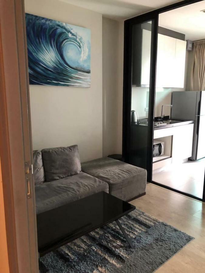 The Base Central Pattaya Seaview Exterior foto